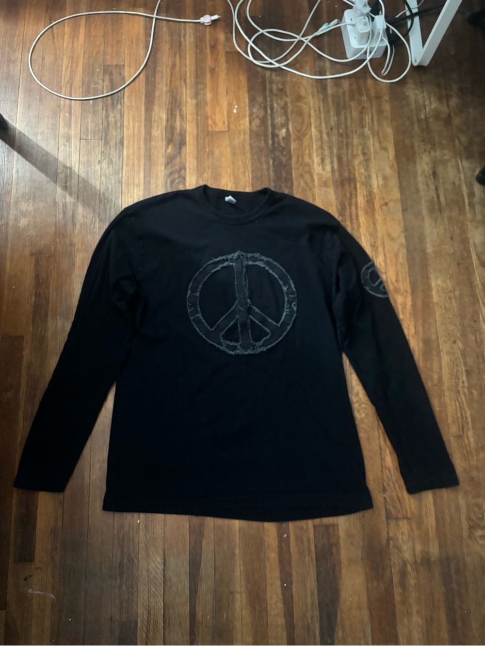 peace sign long sleeve